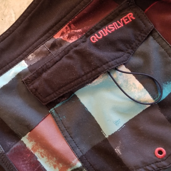 Quiksilver Cyper Board Shorts - Picture 4 of 4